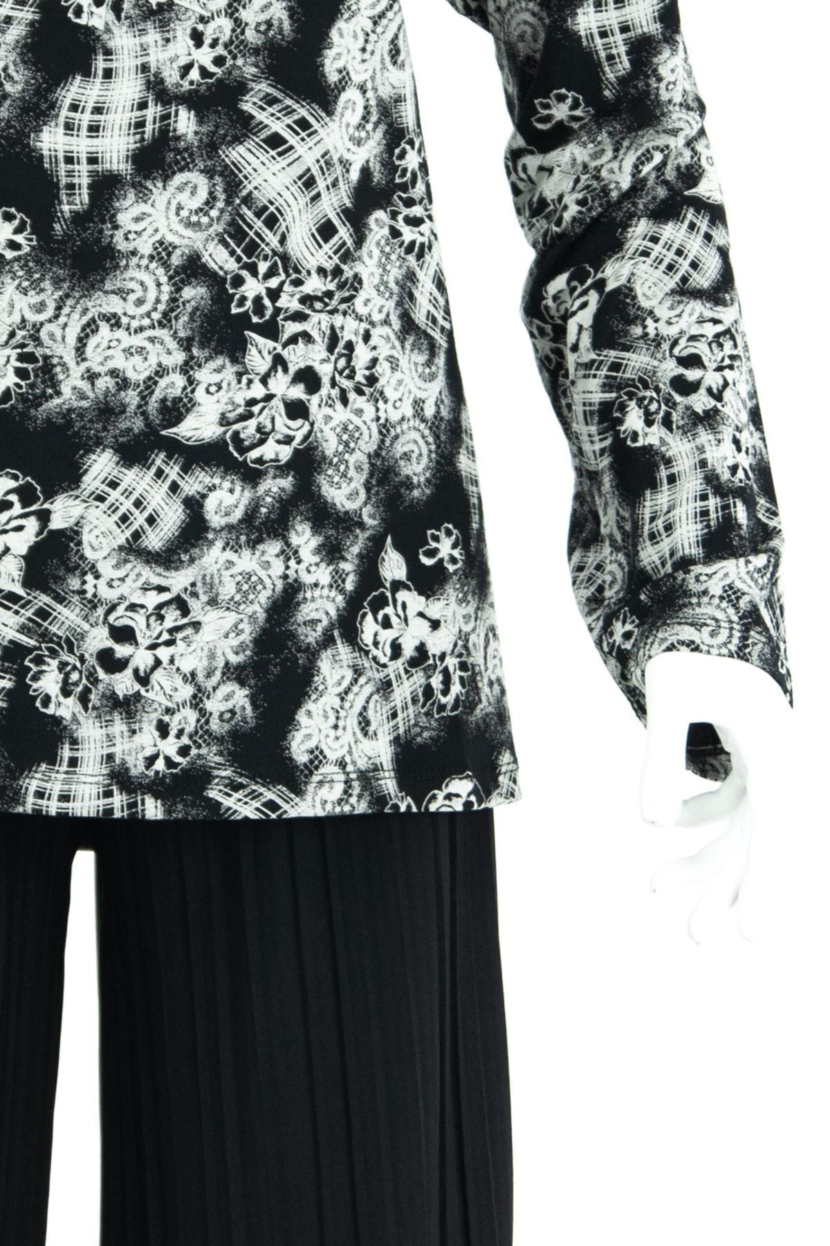 Kadın Çınar Desenli Sıfır Yaka Geniş Kalıp Likralı Viskon Penye Kumaş Büyük Beden Anne Bluz